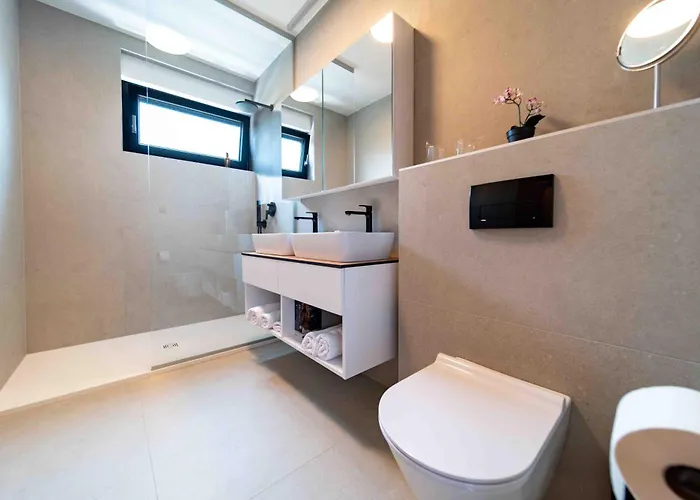 Luxury San Mar *