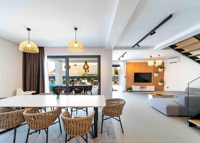 Luxury San Mar