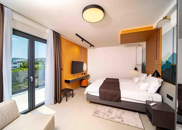Luxury San Mar